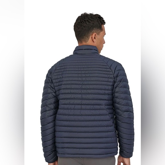 Patagonia AlpLight Jacket 1/4 zip SALE!!  NEW with tags!  NAVY -size medium - Picture 4 of 9